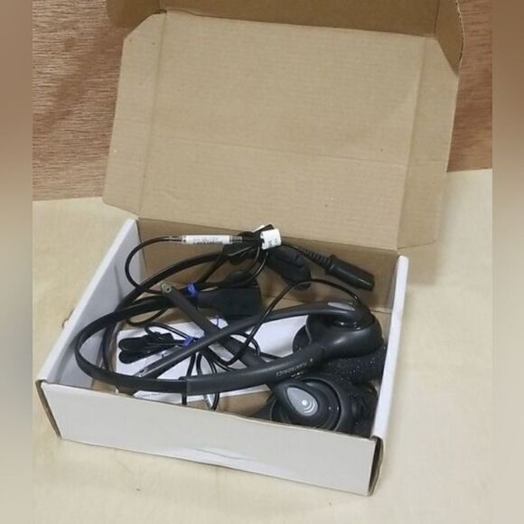 2 pair Plantronics SupraPlus Wideband HW251N Headset 64338-31 - Picture 6 of 7